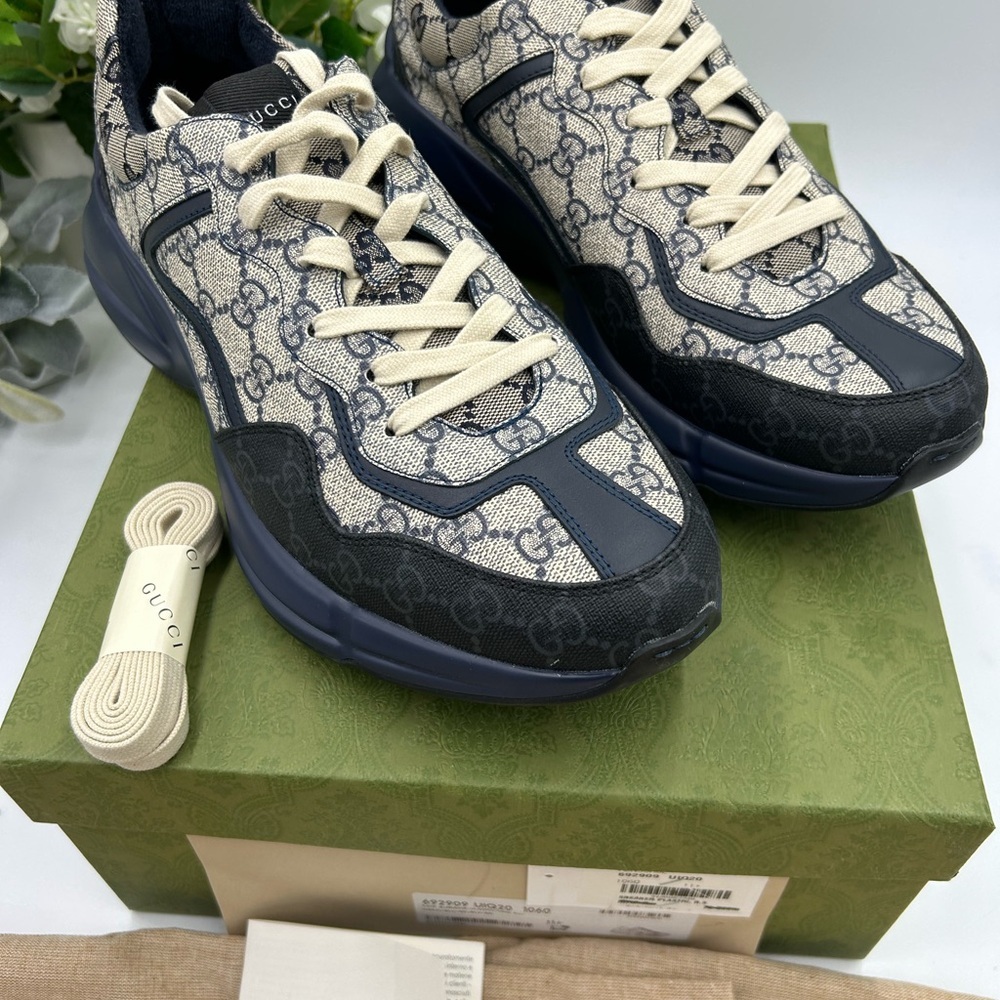 Men's Gucci, GG supreme Rython sneakers size 11.5 made in Italy - Picture 3 of 10